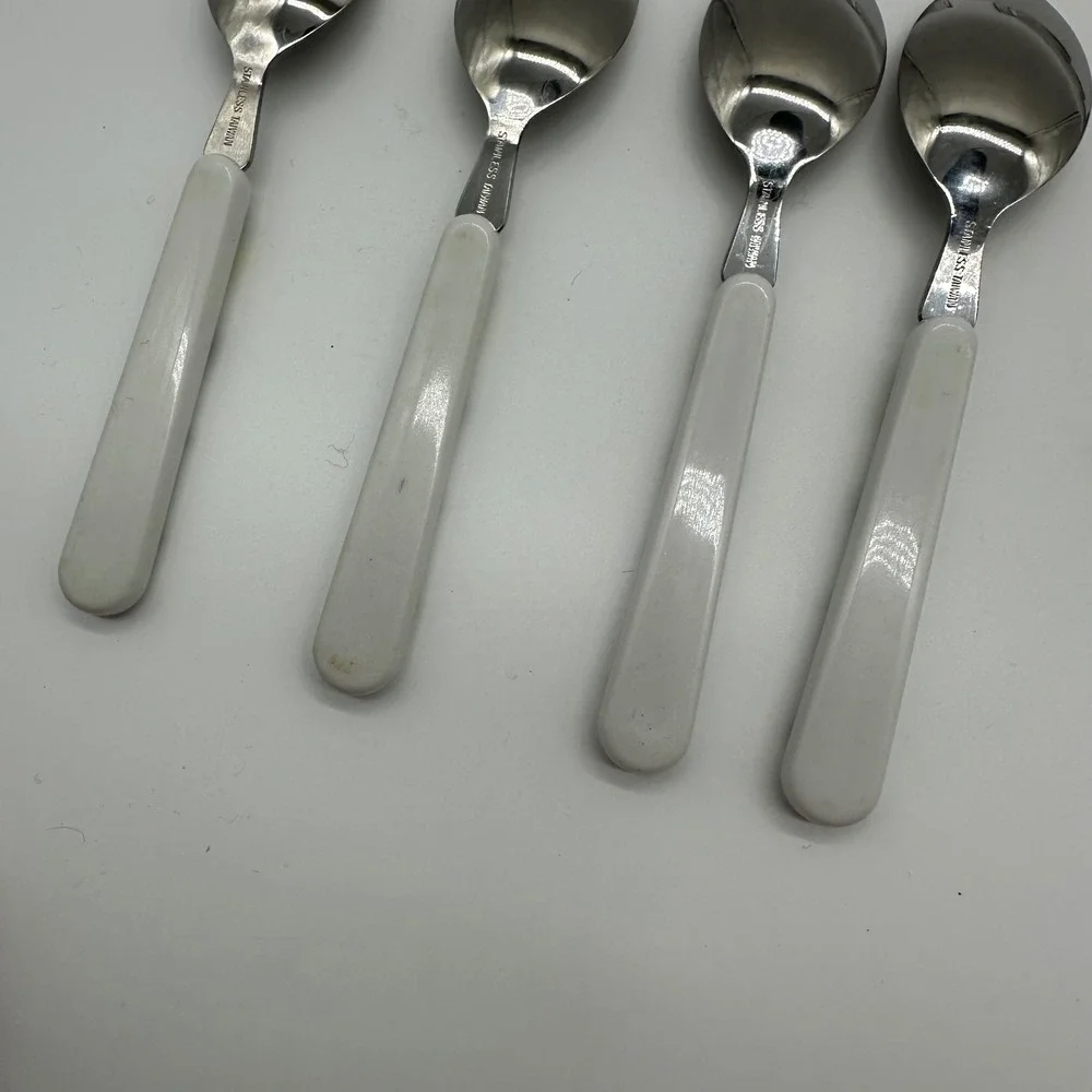 VTG Fruit Handle Flatware Set 20pc Service for 4 Stainless Taiwan plastic Handle